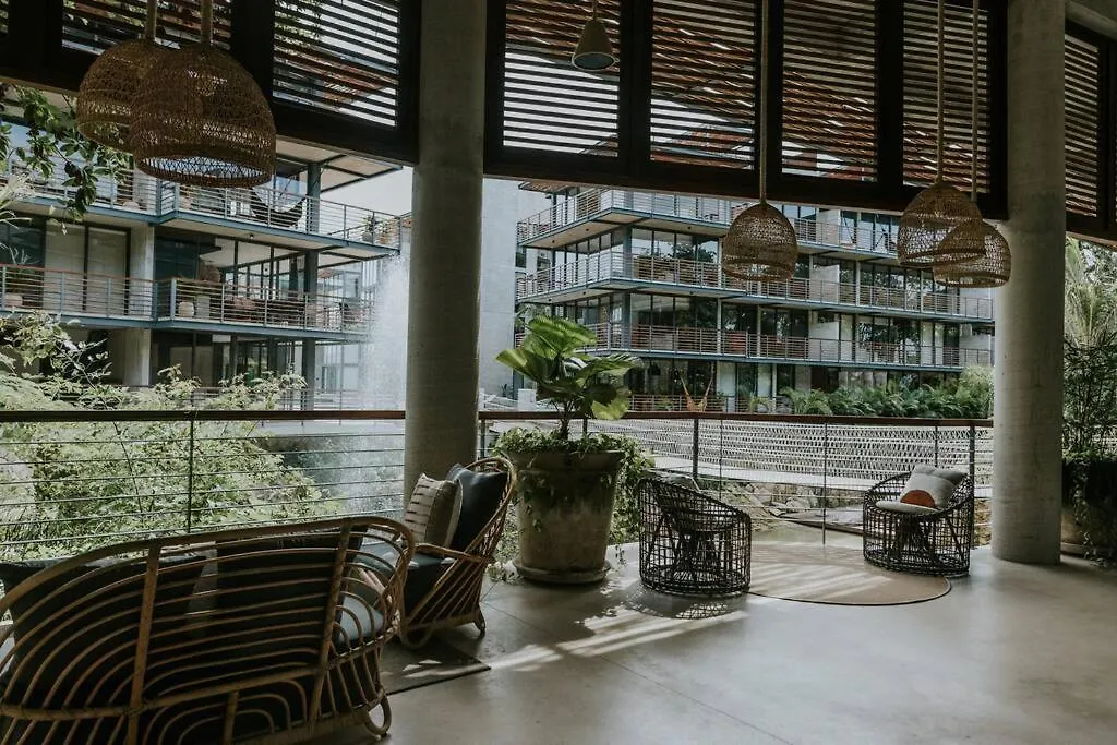 Cenote + Swim-Up + Luxury Condo Tulum 0*,